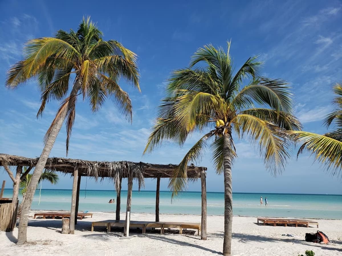 Cover of the Mexican Caribbean brochure