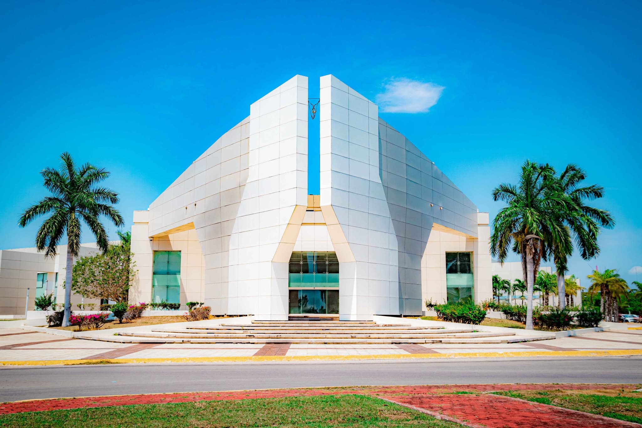 The white curved facade of the Chetumal convention centre